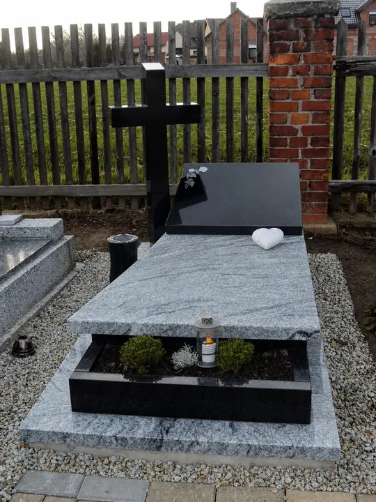 Realizacja zakładu kamieniarskiego
